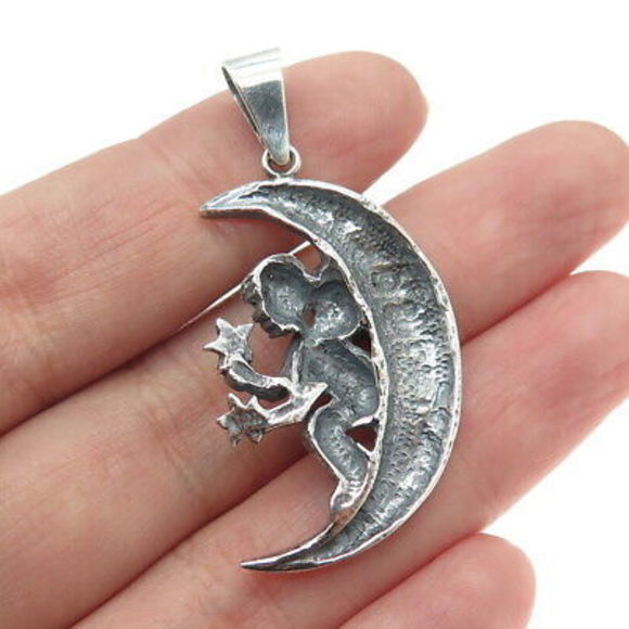 925 Sterling Silver Vintage Crescent & Angel Oxidized Pendant - Picture 2 of 7